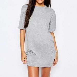 NWOT Missguided T-shirt Dress